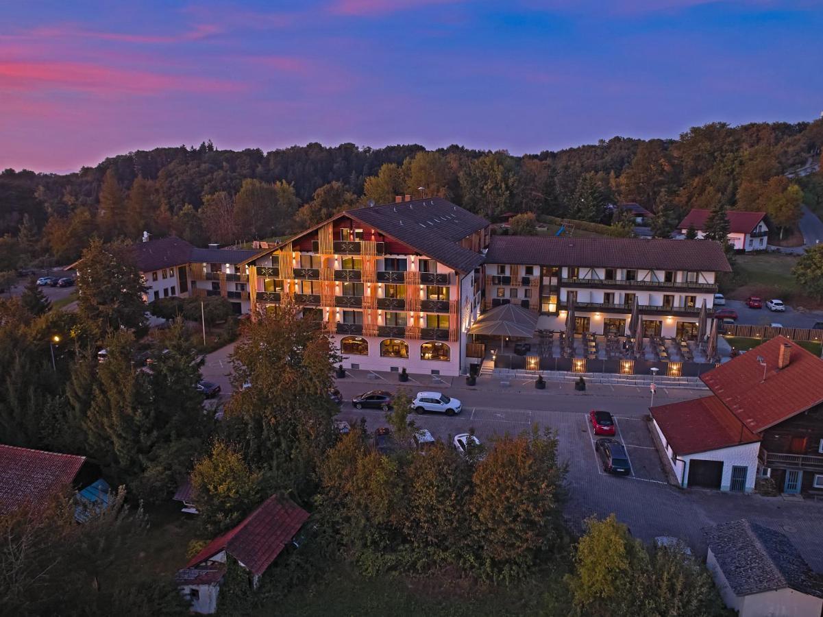 Ortenburg Wellnesshotel Zum Koch מראה חיצוני תמונה